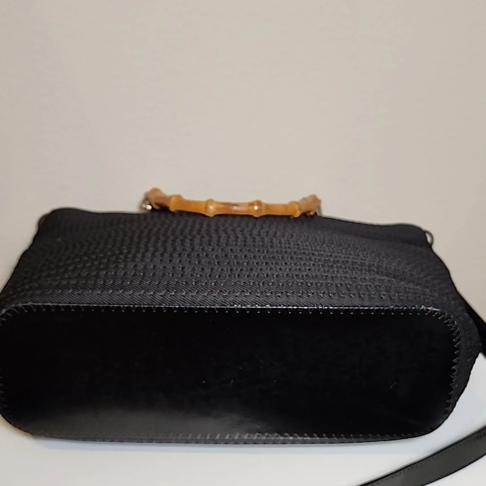 Gucci Tote With Bamboo Handles And COA - Picture 7 of 15
